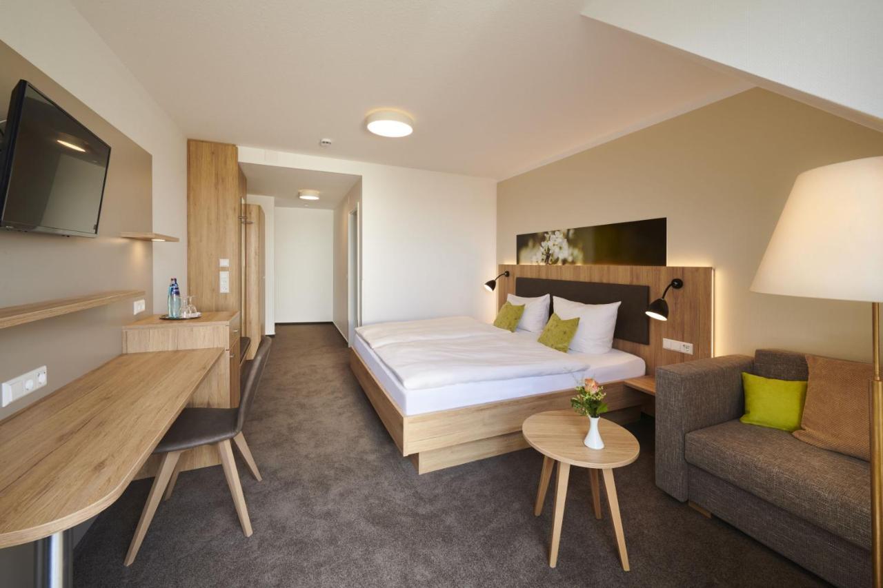 Kreuz-Post Hotel-Restaurant-Spa Vogtsburg Dış mekan fotoğraf