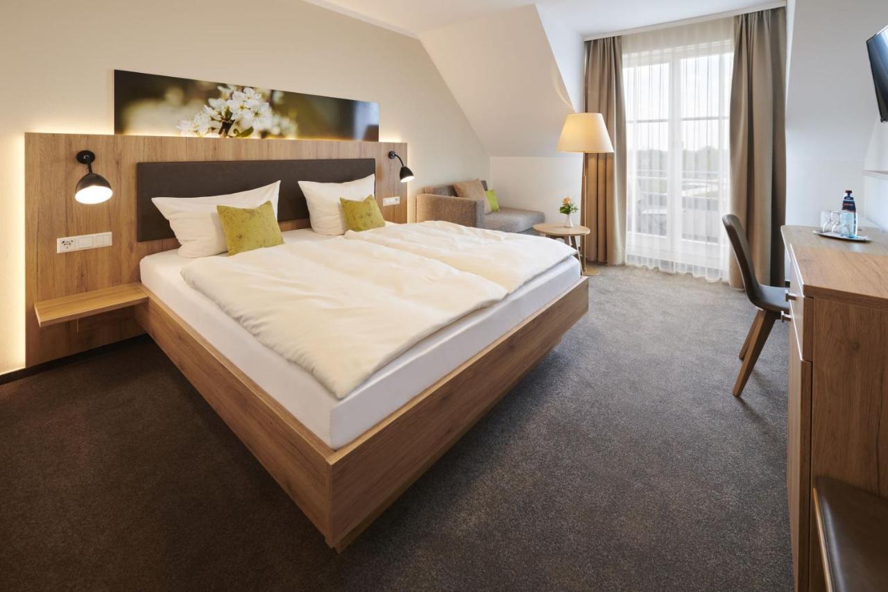 Kreuz-Post Hotel-Restaurant-Spa Vogtsburg Dış mekan fotoğraf