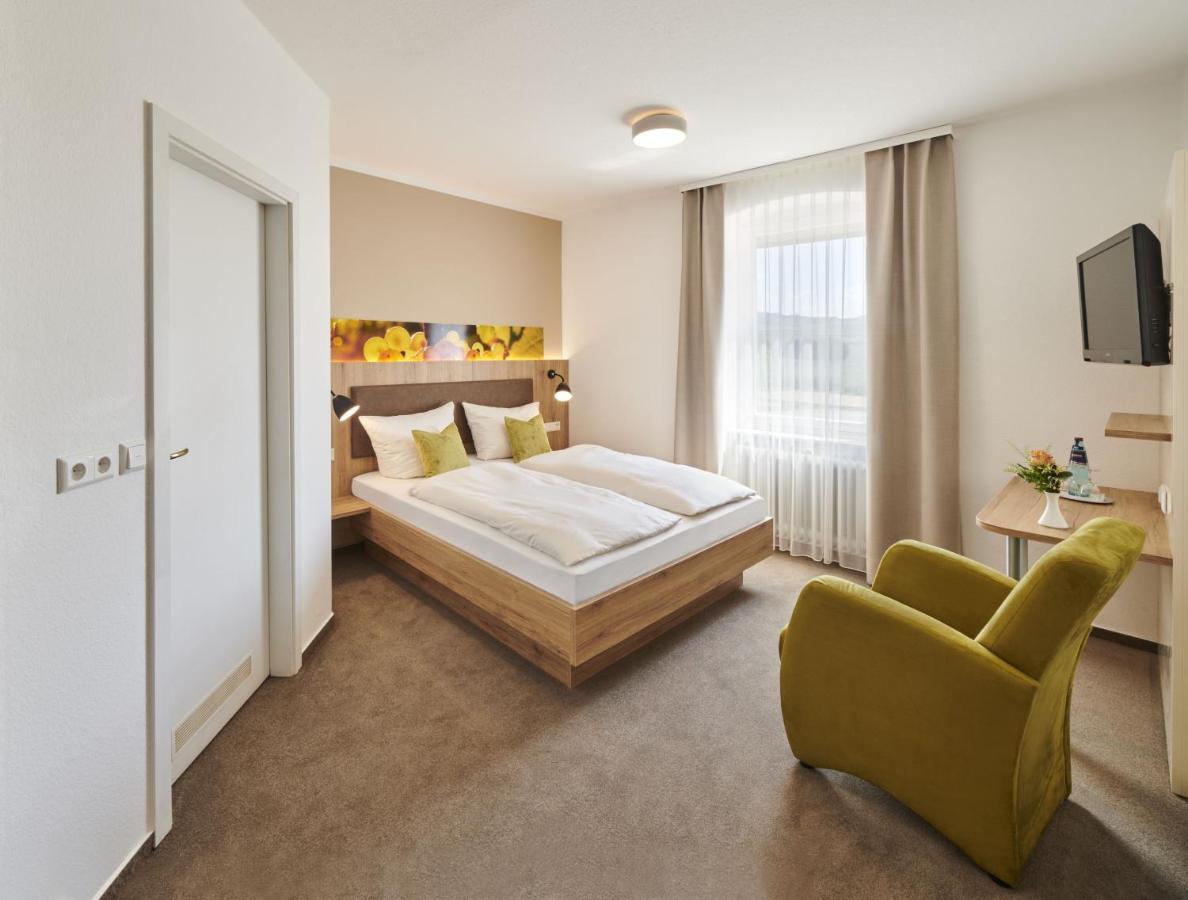 Kreuz-Post Hotel-Restaurant-Spa Vogtsburg Dış mekan fotoğraf