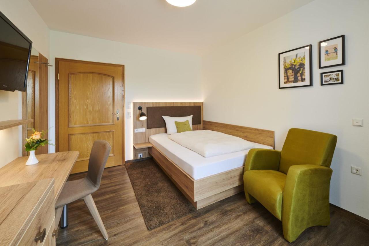 Kreuz-Post Hotel-Restaurant-Spa Vogtsburg Dış mekan fotoğraf