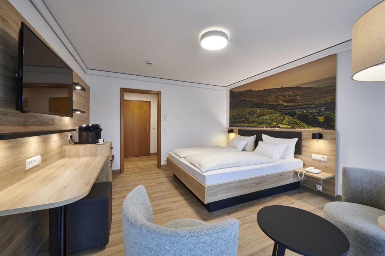 Kreuz-Post Hotel-Restaurant-Spa Vogtsburg Dış mekan fotoğraf