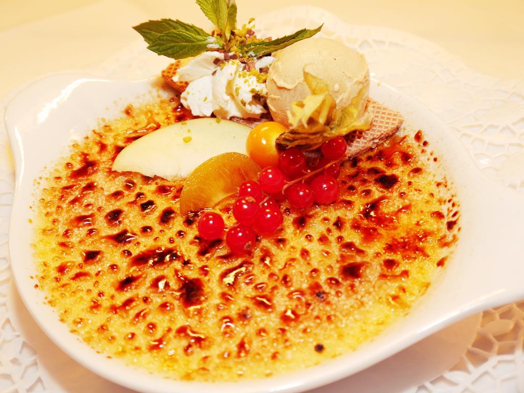 Kreuz-Post Hotel-Restaurant-Spa Vogtsburg Dış mekan fotoğraf