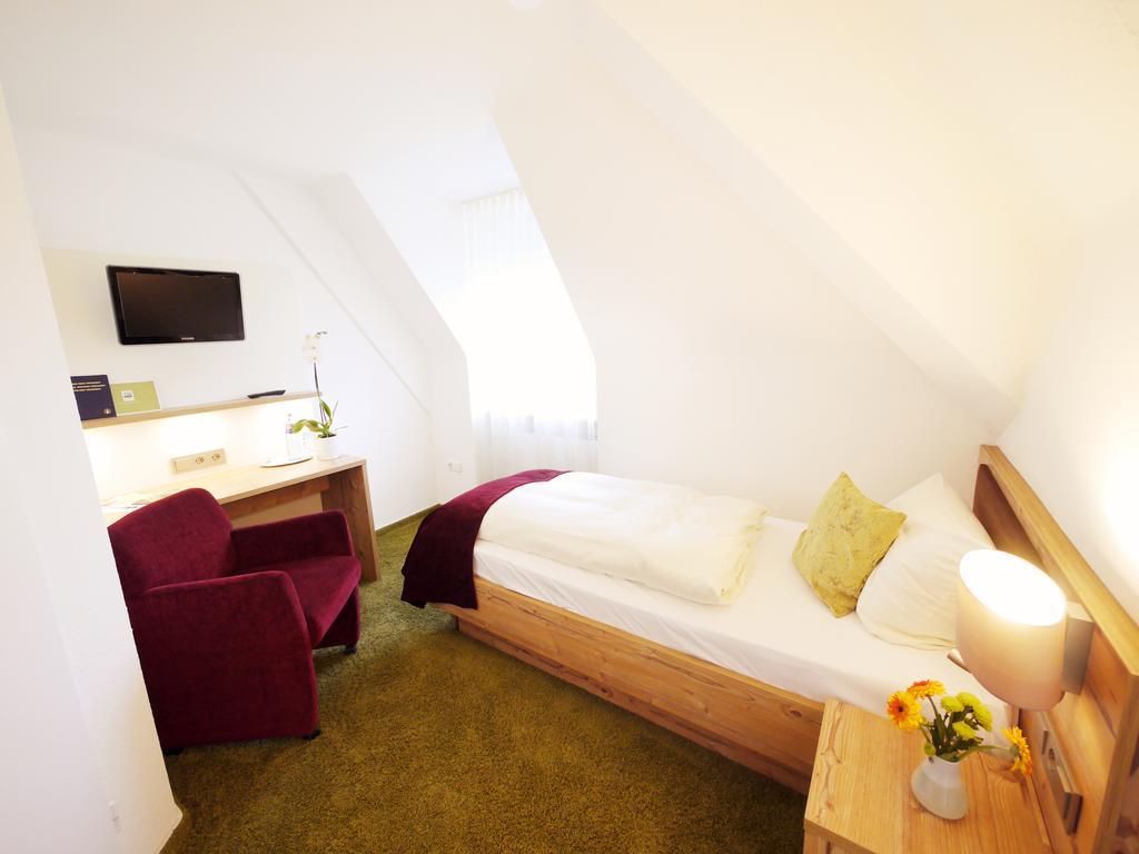 Kreuz-Post Hotel-Restaurant-Spa Vogtsburg Oda fotoğraf